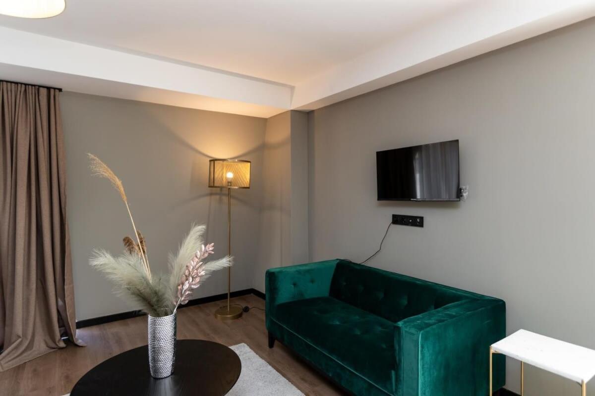 Super Stylish And Cozy 2 Bedroom 4Or6 People Apartment In Key Location In Marshall Gudauri Project Ski Resort Экстерьер фото