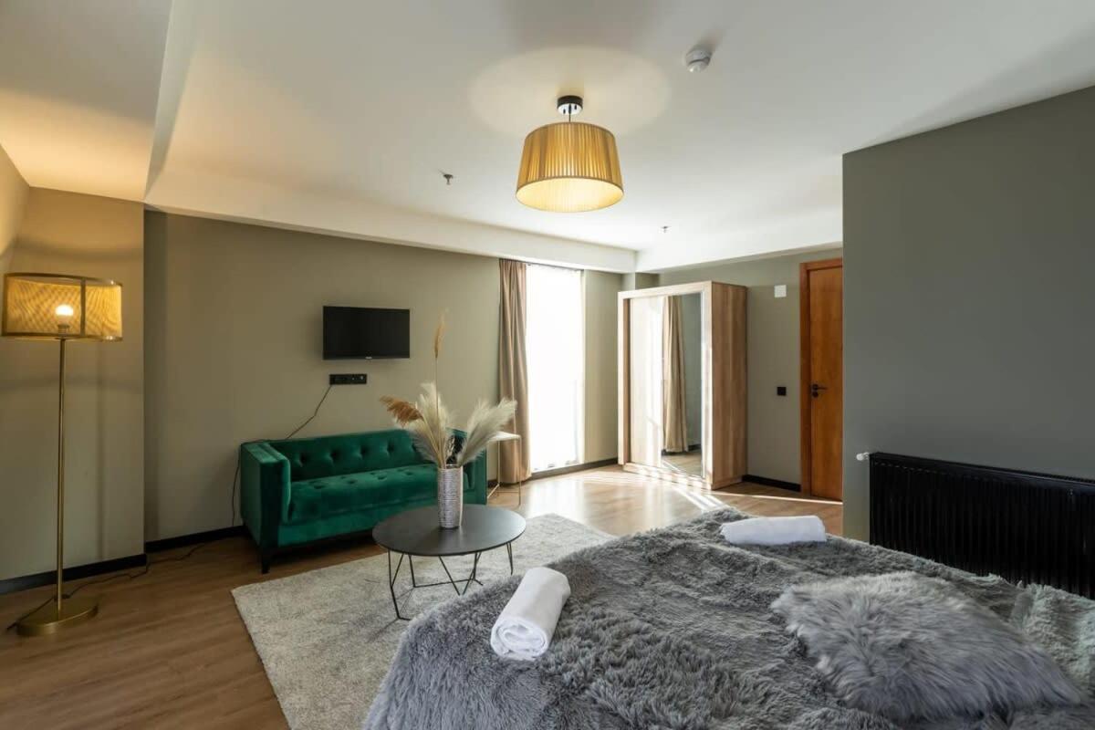 Super Stylish And Cozy 2 Bedroom 4Or6 People Apartment In Key Location In Marshall Gudauri Project Ski Resort Экстерьер фото